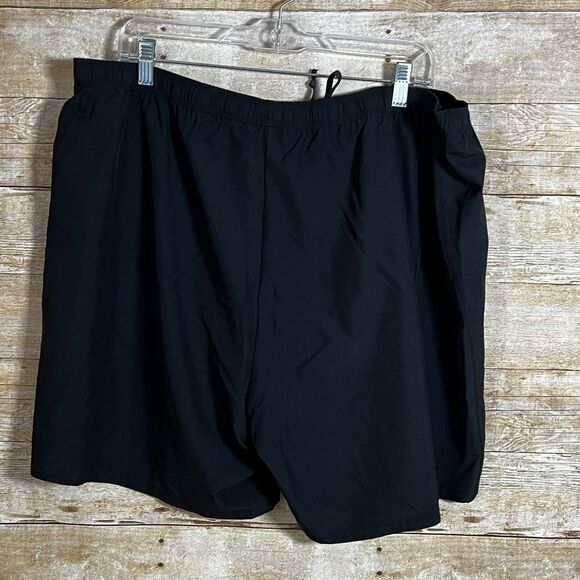MOUNTAIN HARDWARE SIZE XL BLACK LINED SIMPLE BASIC MENS PULL ON SHORTS - Picture 2 of 6